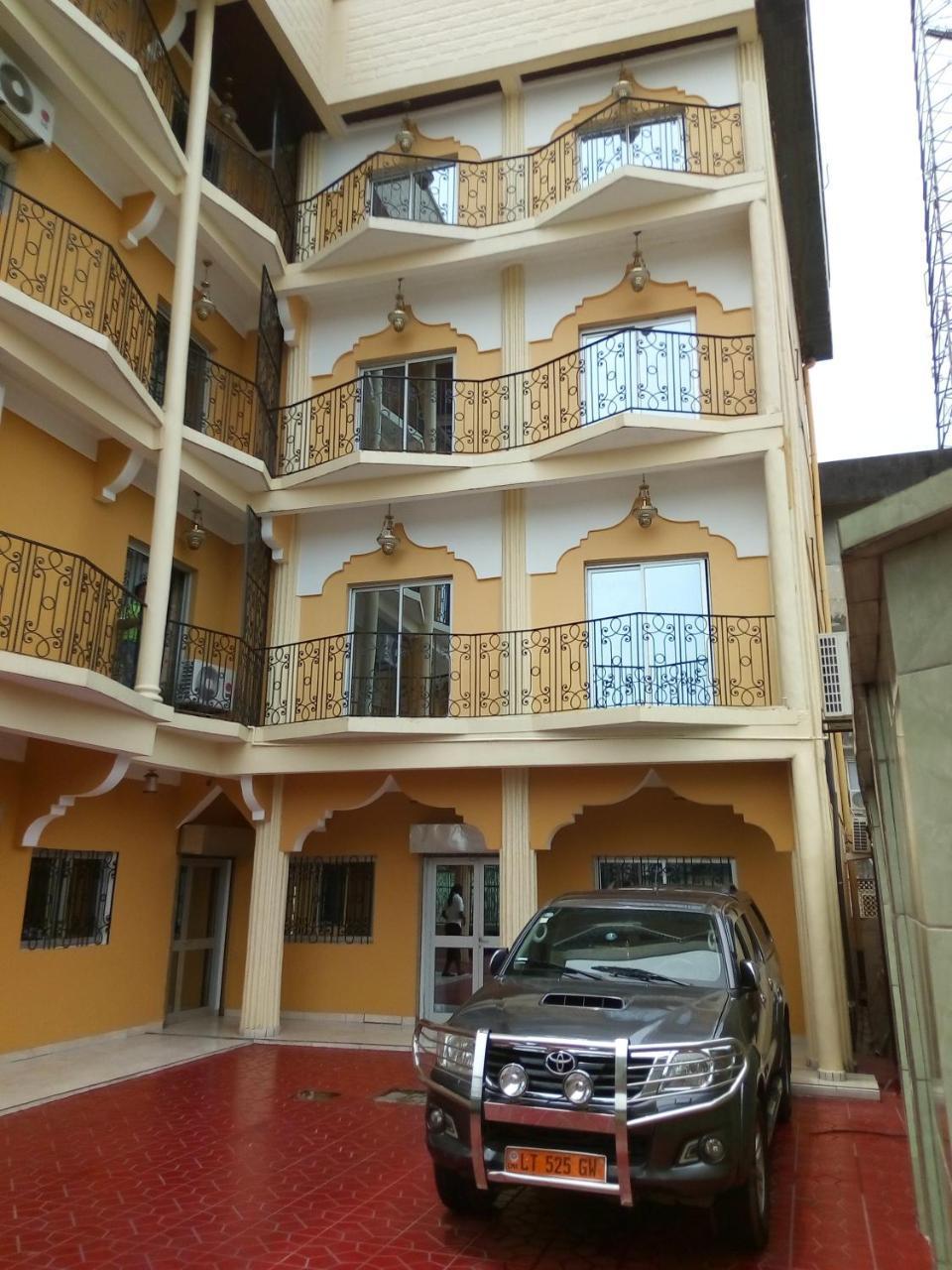 Hotel - Y Douala Exterior photo